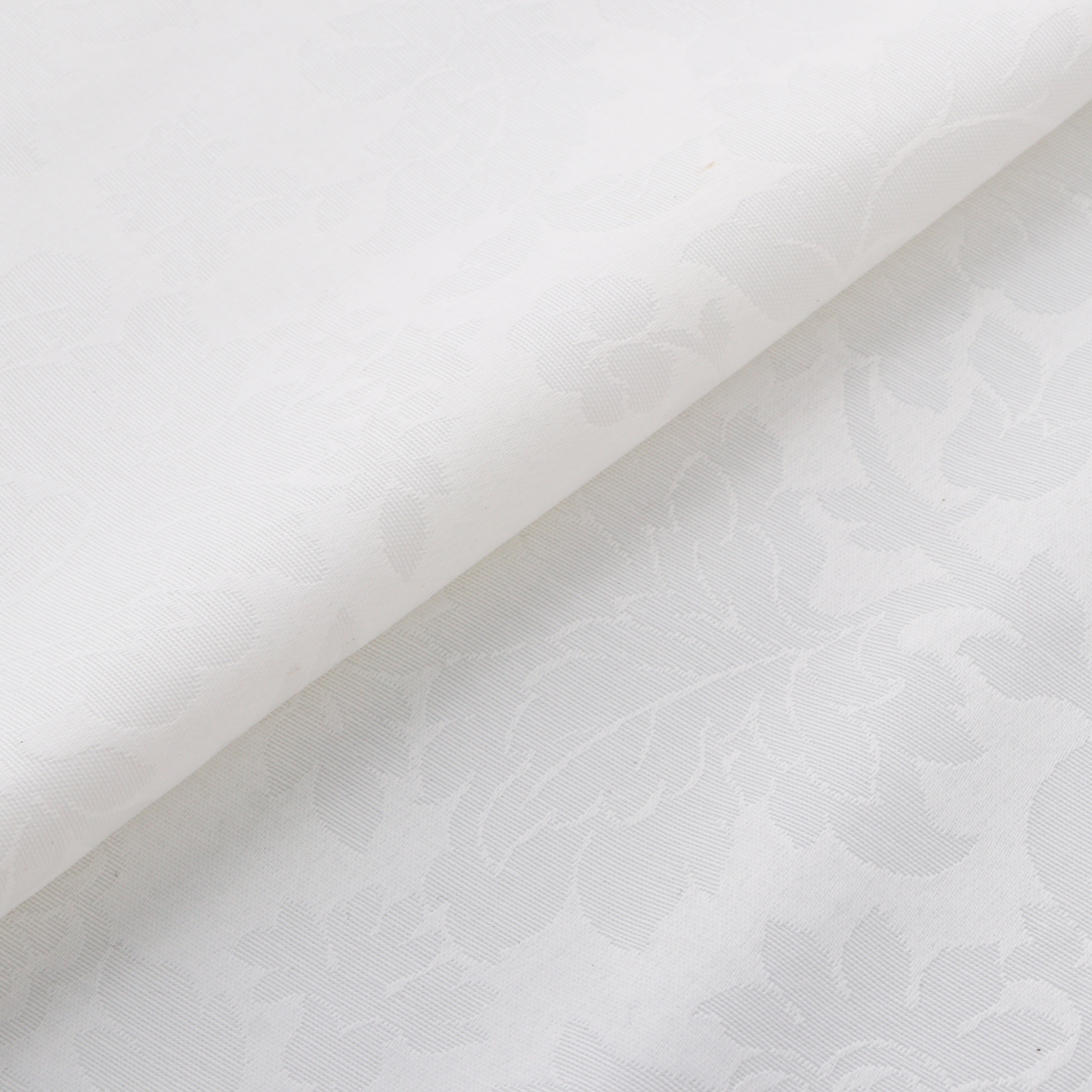 фото Скатерть castiglioni 160х270 см