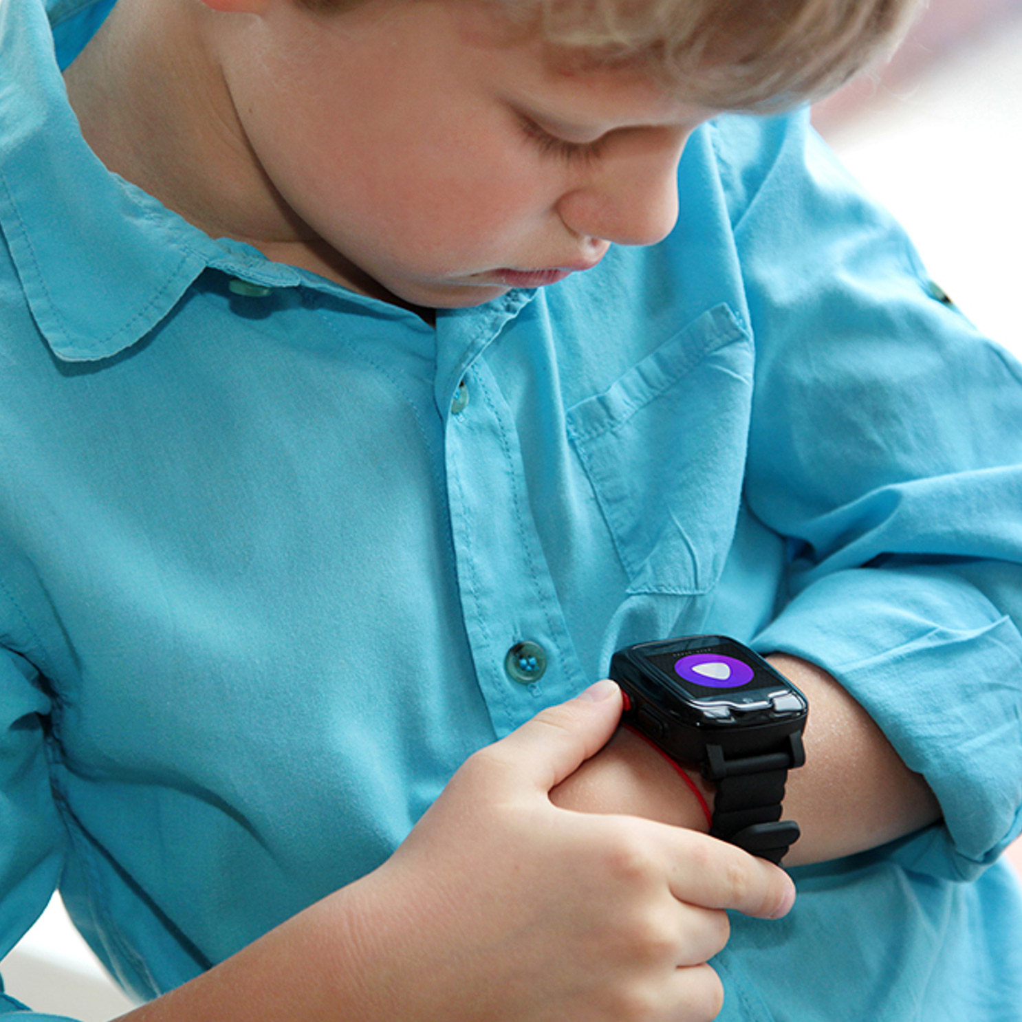 фото Детские умные часы elari kidphone 3g черные