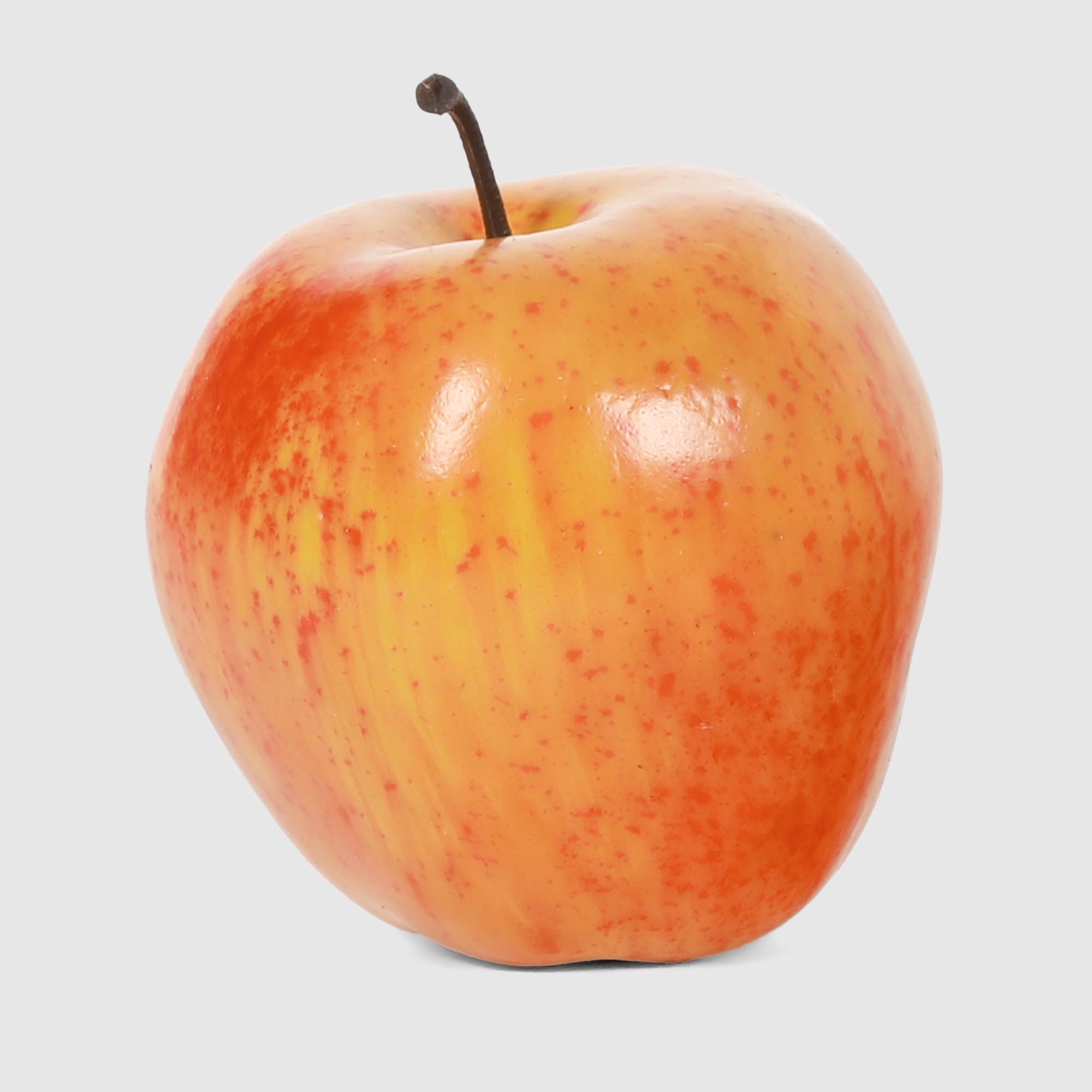 Яблоко красное Конэко-О 89913 8,4х8 см освежитель очиститель тайфун для унитаза яблоко 250 мл