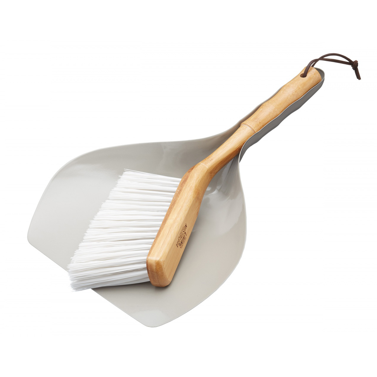 Набор для уборки Kitchen Craft Living Nostalgia, белый совок и бежевая щетка с белой щетиной совок щетка grass