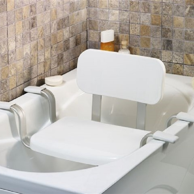 Сиденье для ванны Primanova белое со спинкой 62х34 см сиденье для душа primanova 35x25 см