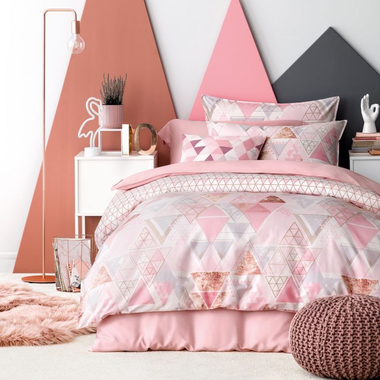 Комплект постельного белья Togas Лючия розовый Двуспальный евро органайзеры комплект 6 шт однотонные розовый