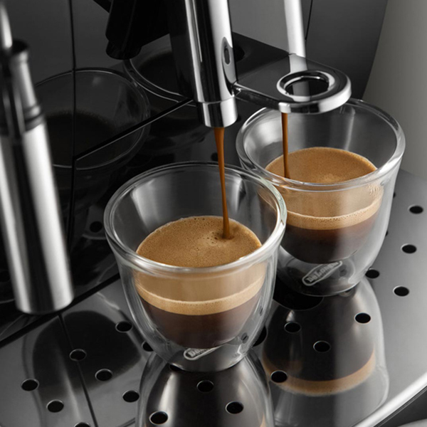 Кофемашина Delonghi ECAM 22114B