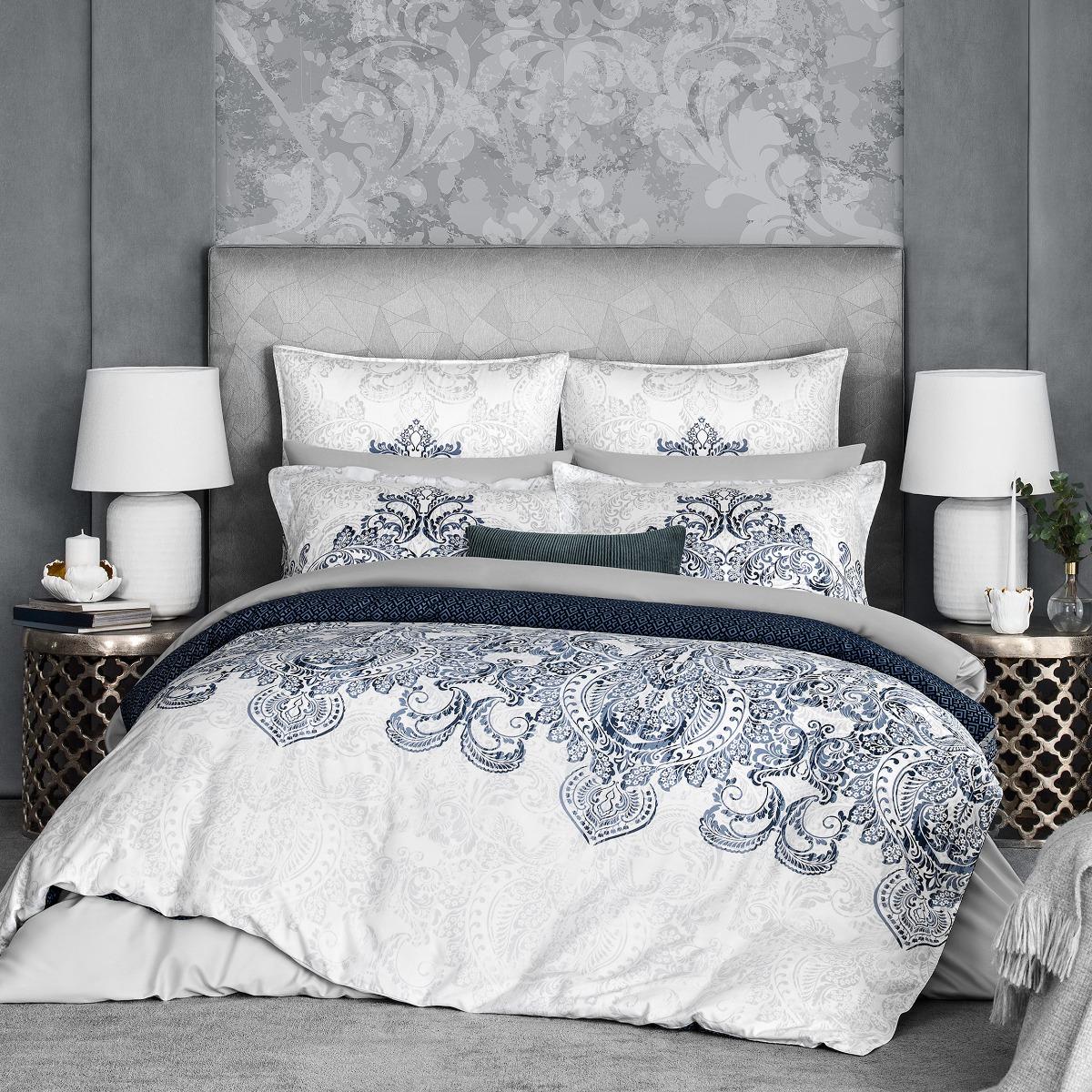 Комплект постельного белья Togas Флевланд белый с синим Полуторный, цвет синий, размер Полуторный - фото 1