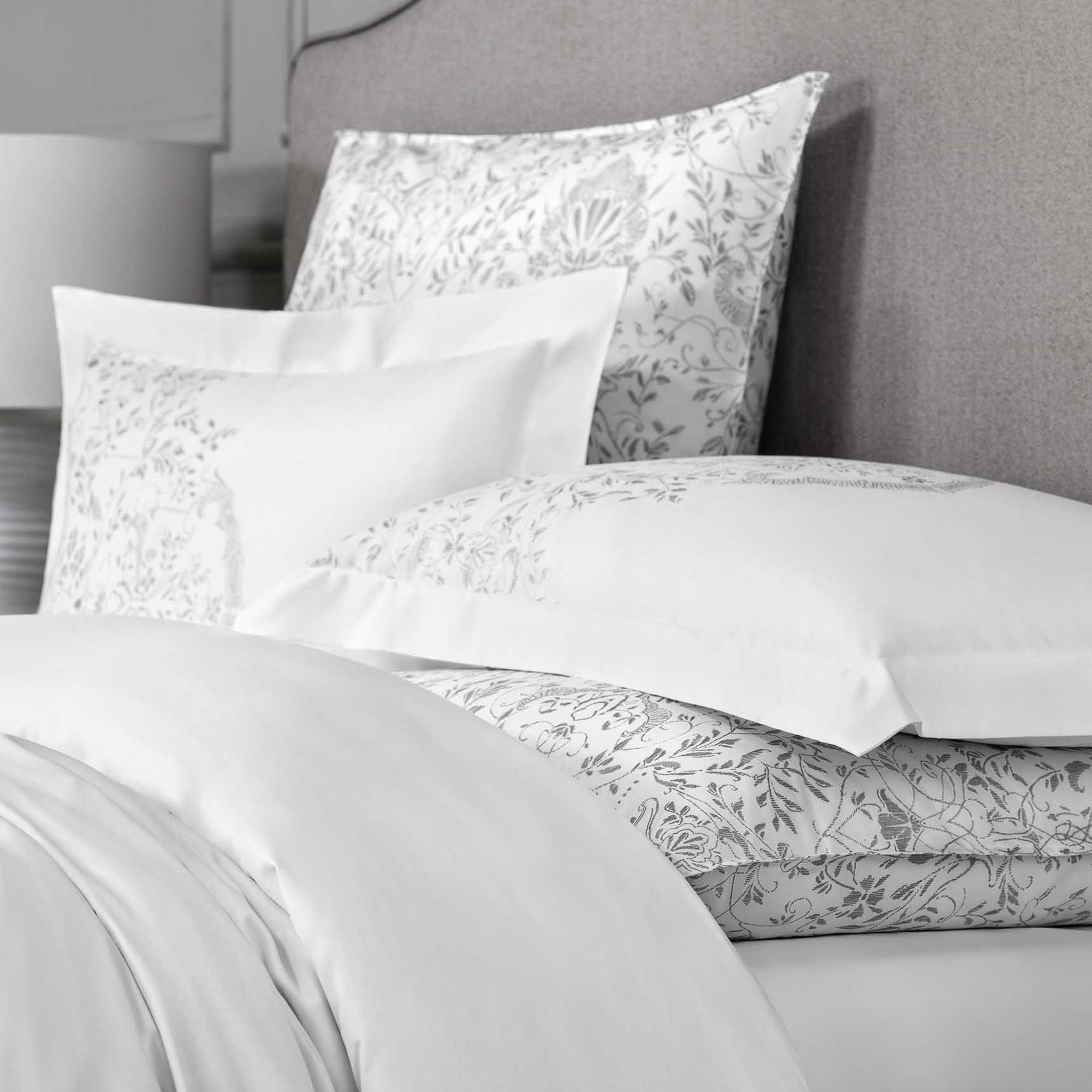Комплект постельного белья Togas Амарис белый Полуторный, размер Полуторный - фото 5