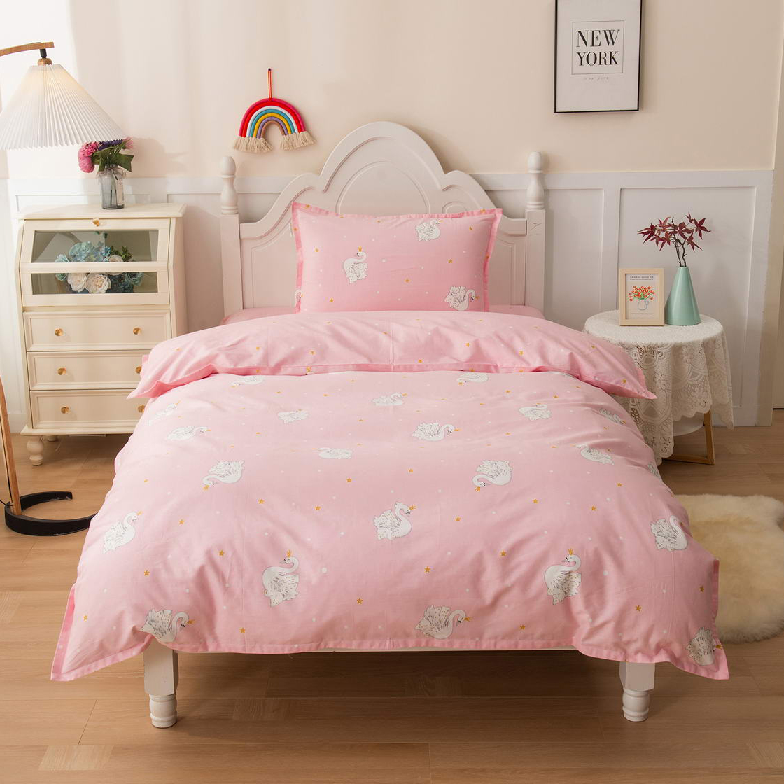 Постельный комплект Sofi De Marko лебедушка Полуторный постельный комплект sofi de marko микки розовый полуторный
