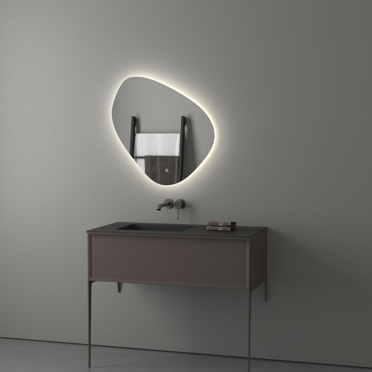 фото Зеркало evoform с led-подсветкой 19 w 70х70 см сенсорный выключатель нейтральный белый свет