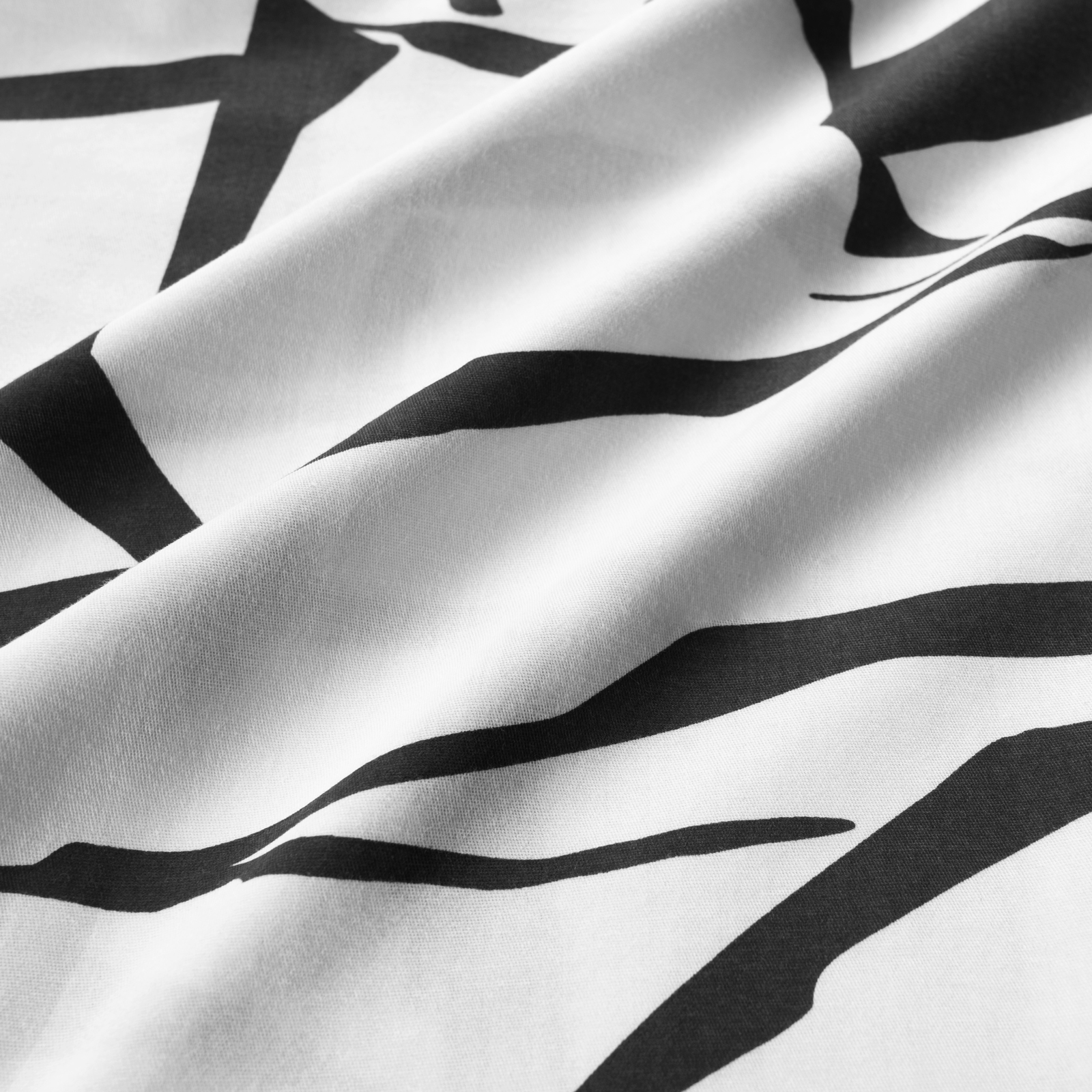 Простыня на резинке Medsleep Сириус белая с чёрным 160х200+25 см, цвет белый - фото 2