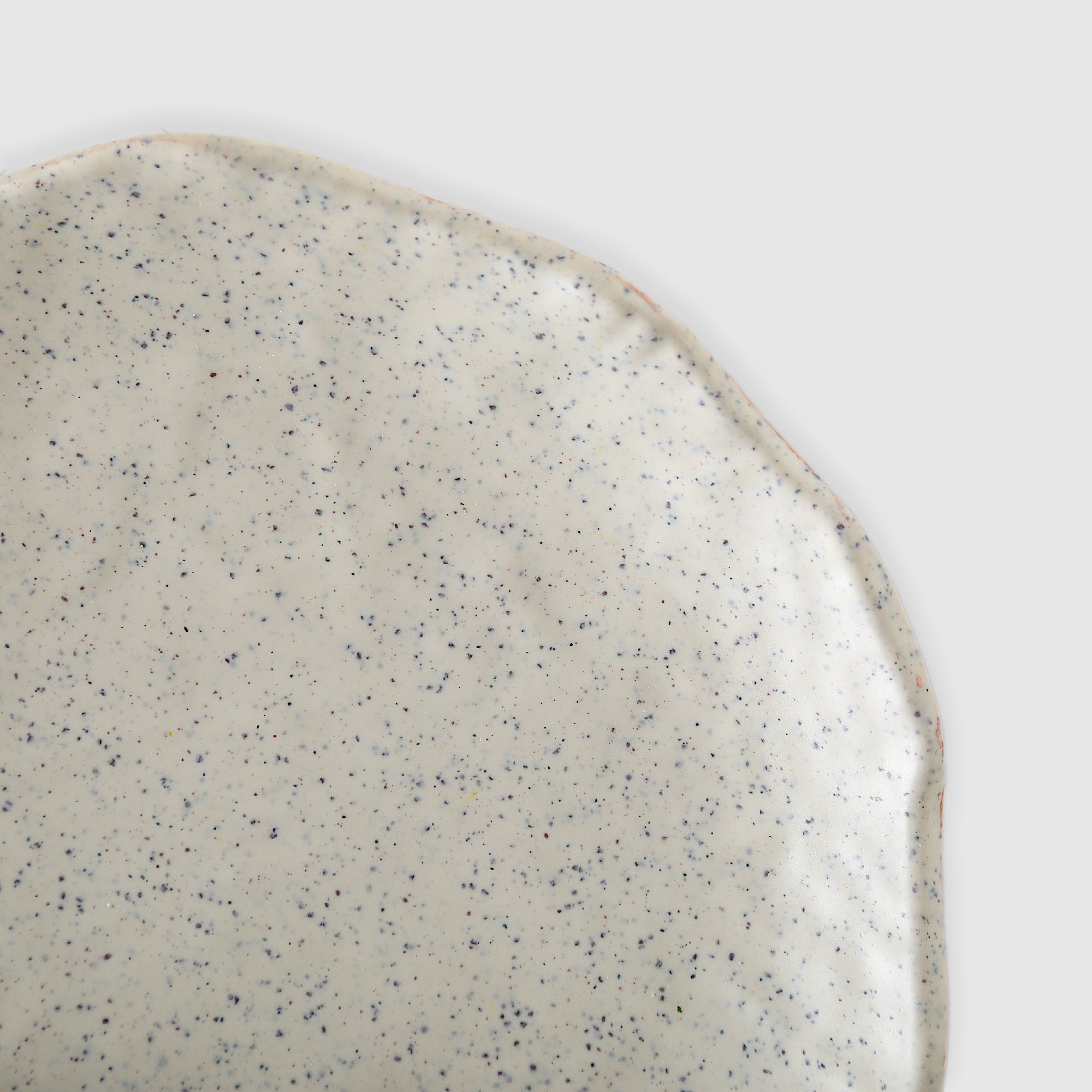 Блюдо Kulsan White granite круглое 20 см, цвет слоновая кость - фото 9