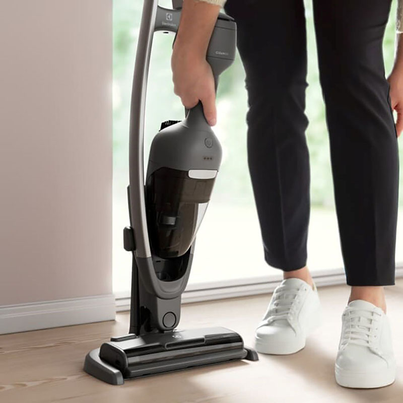 Вертикальный пылесос Electrolux ES62CB25DH
