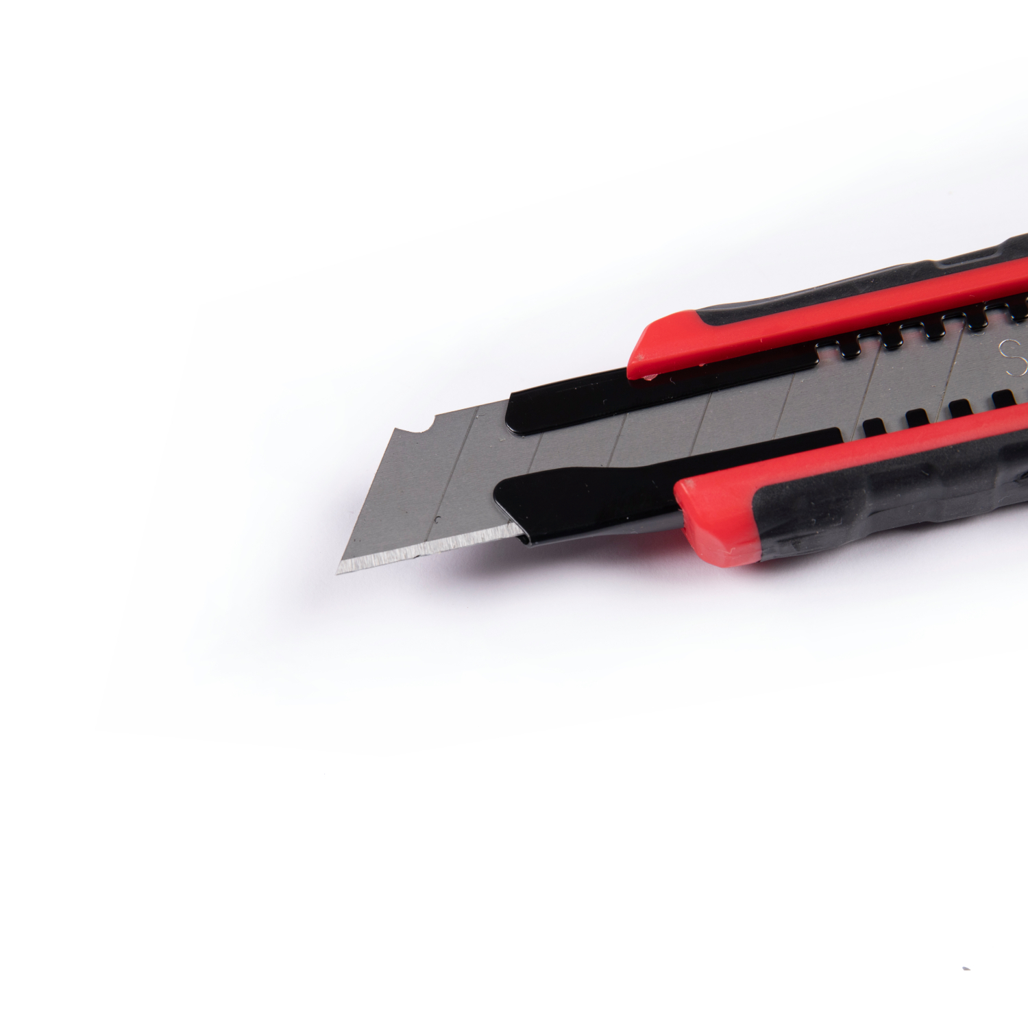 Нож Sanitoo с сегментированным лезвием 18 мм - фото 16