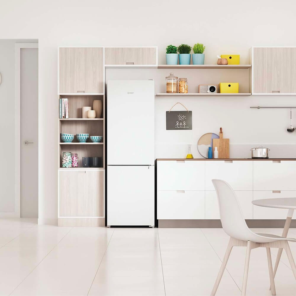 Холодильник Indesit ITS 4180 W, цвет белый - фото 5