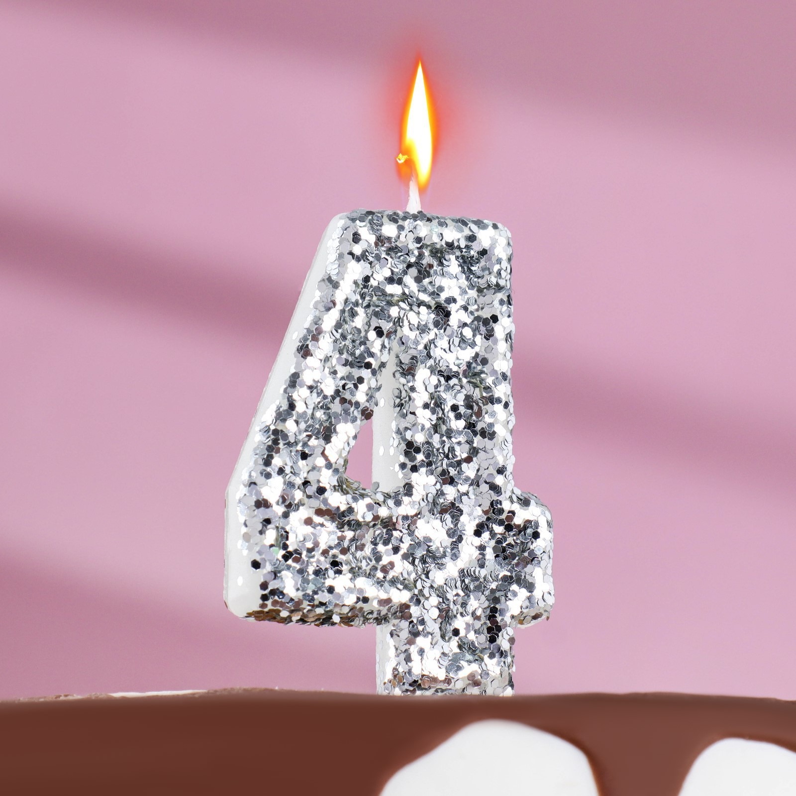 Свеча в торт Страна Карнавалия Блестки серебристая цифра 4 свеча восковая для торта