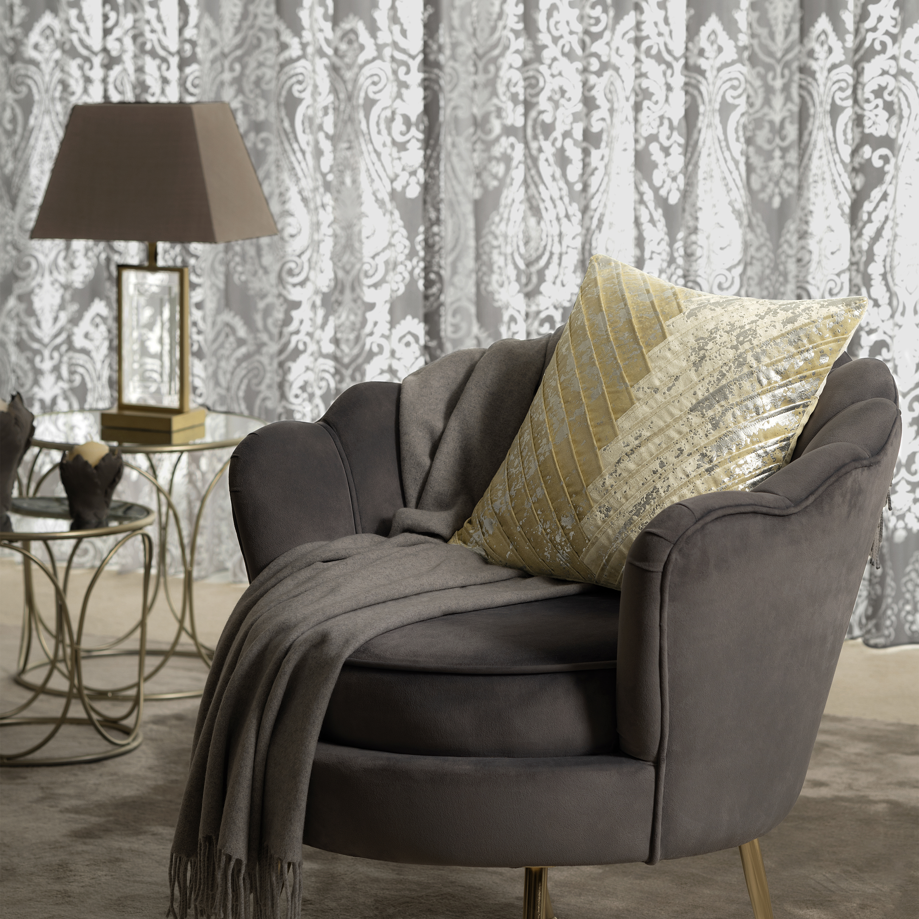 Подушка декоративная Togas Претте серебристый 45х45 см 5359₽