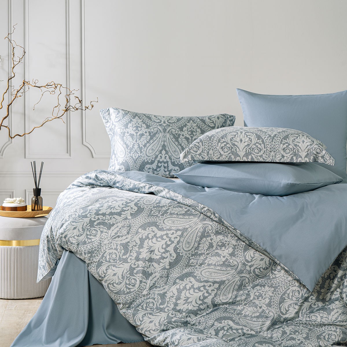 

Комплект постельного белья Estia Матео Двуспальный, Голубой