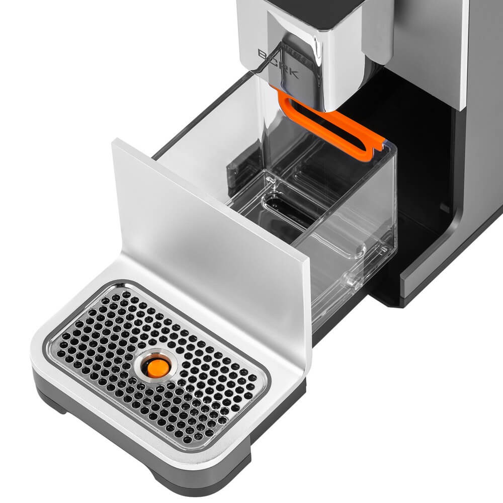 Капсульная кофемашина BORK C780