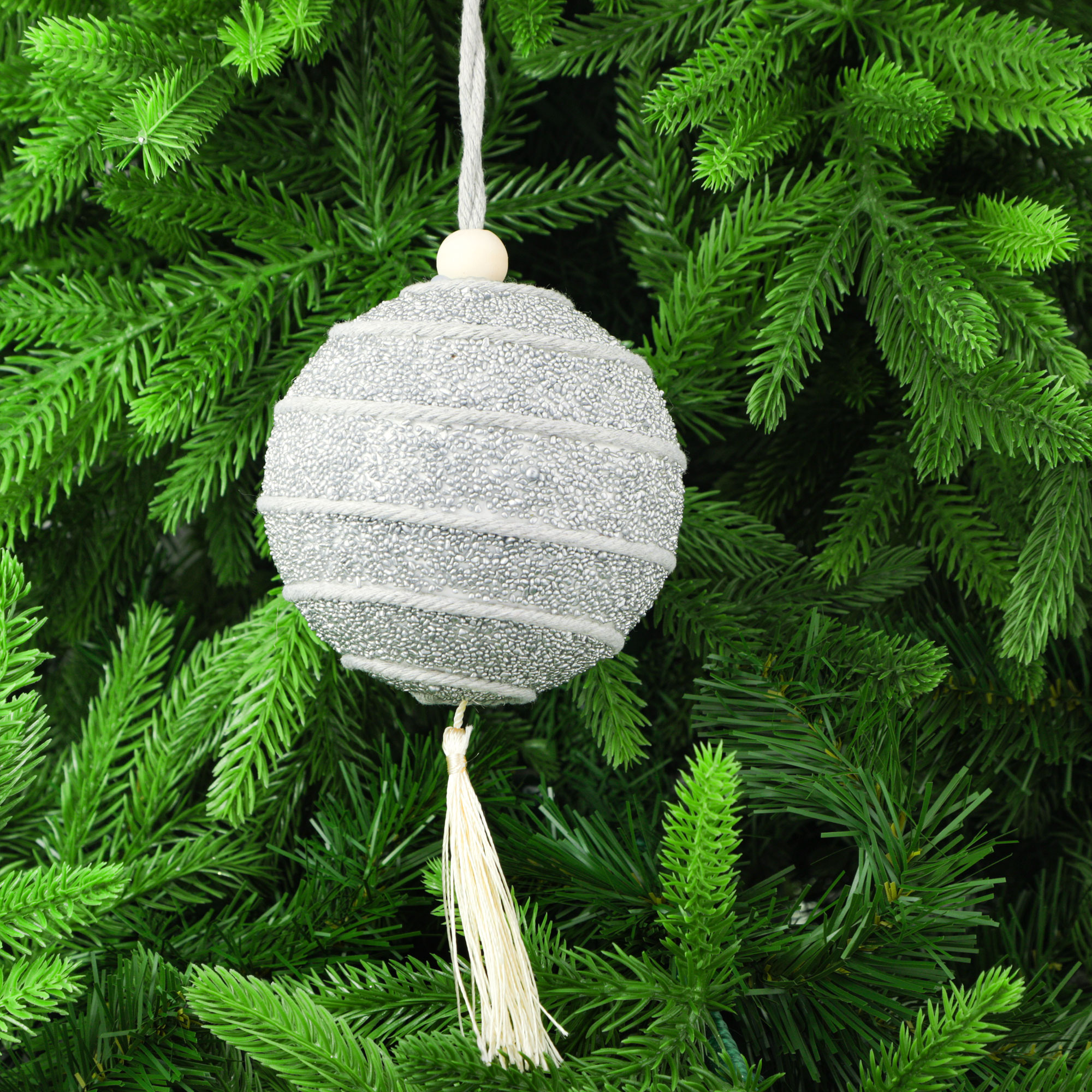 

Игрушка ёлочная Gerimport Ny шар серебристый 10х20 см