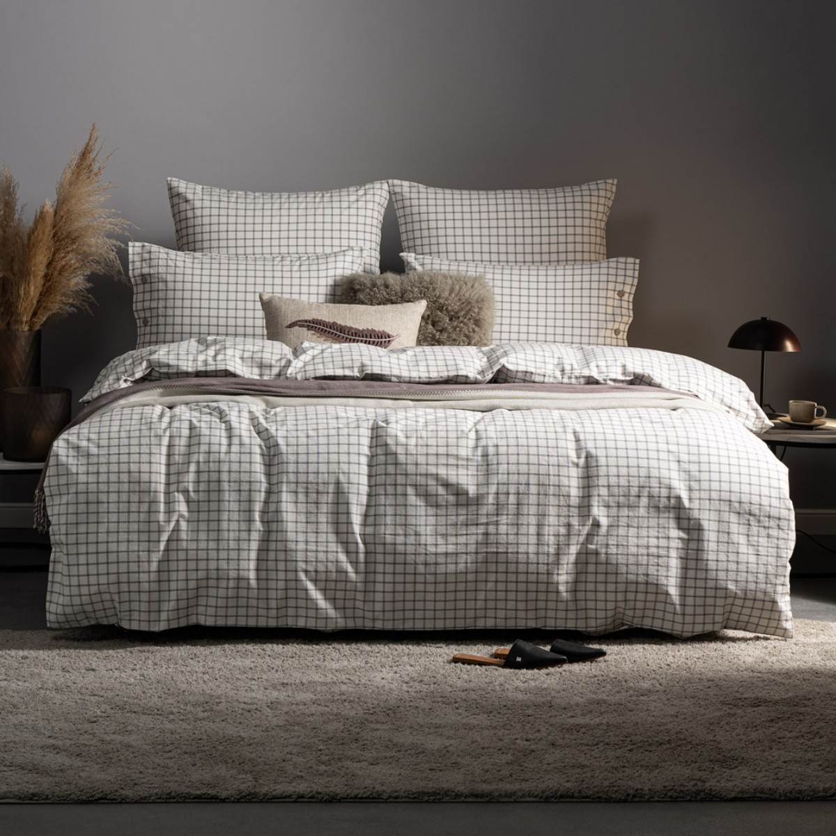 

Комплект постельного белья Prime Prive Вальбо белый/черный Двуспальный евро