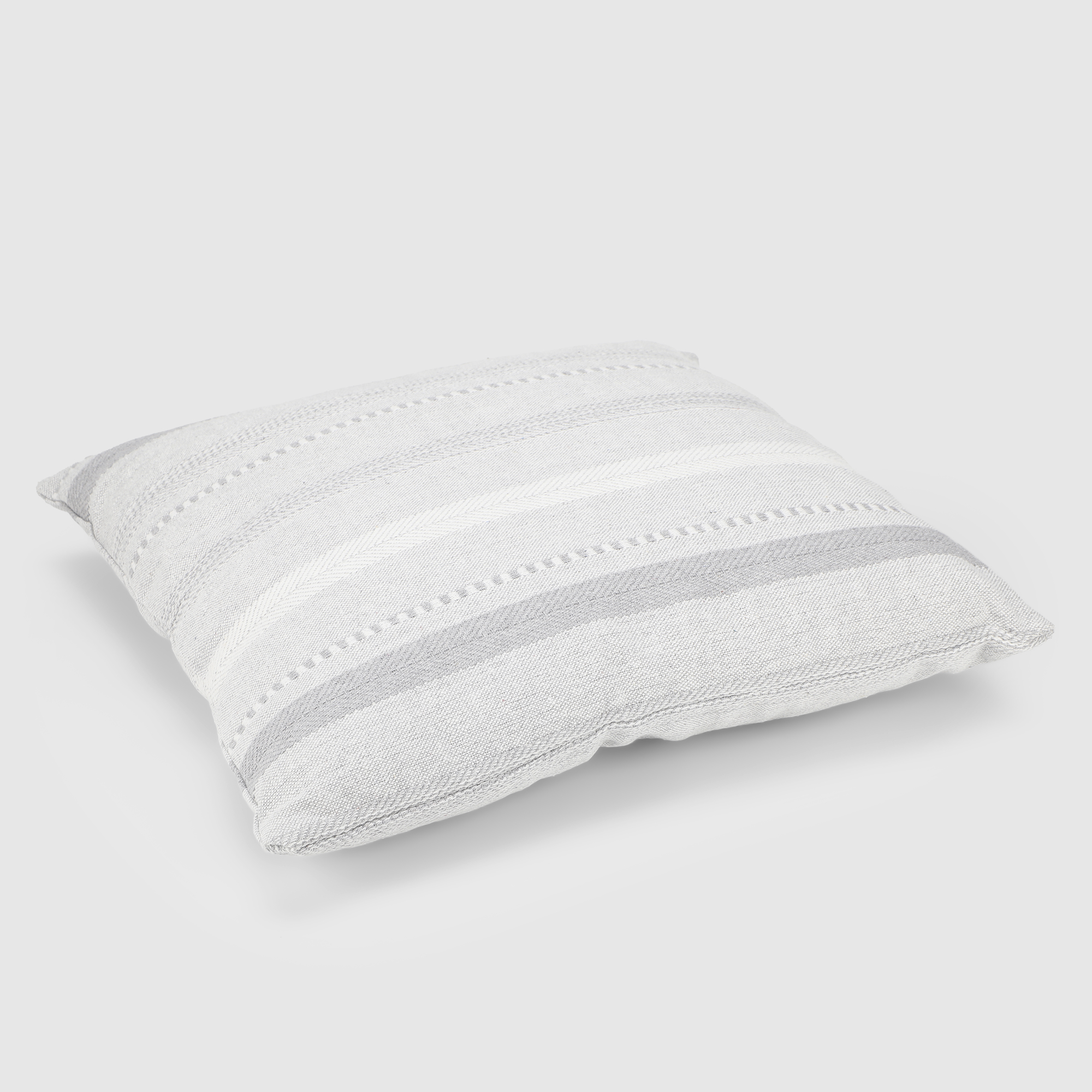 Подушка декоративная Homelines textiles fantasy светло-серый 45х45 см