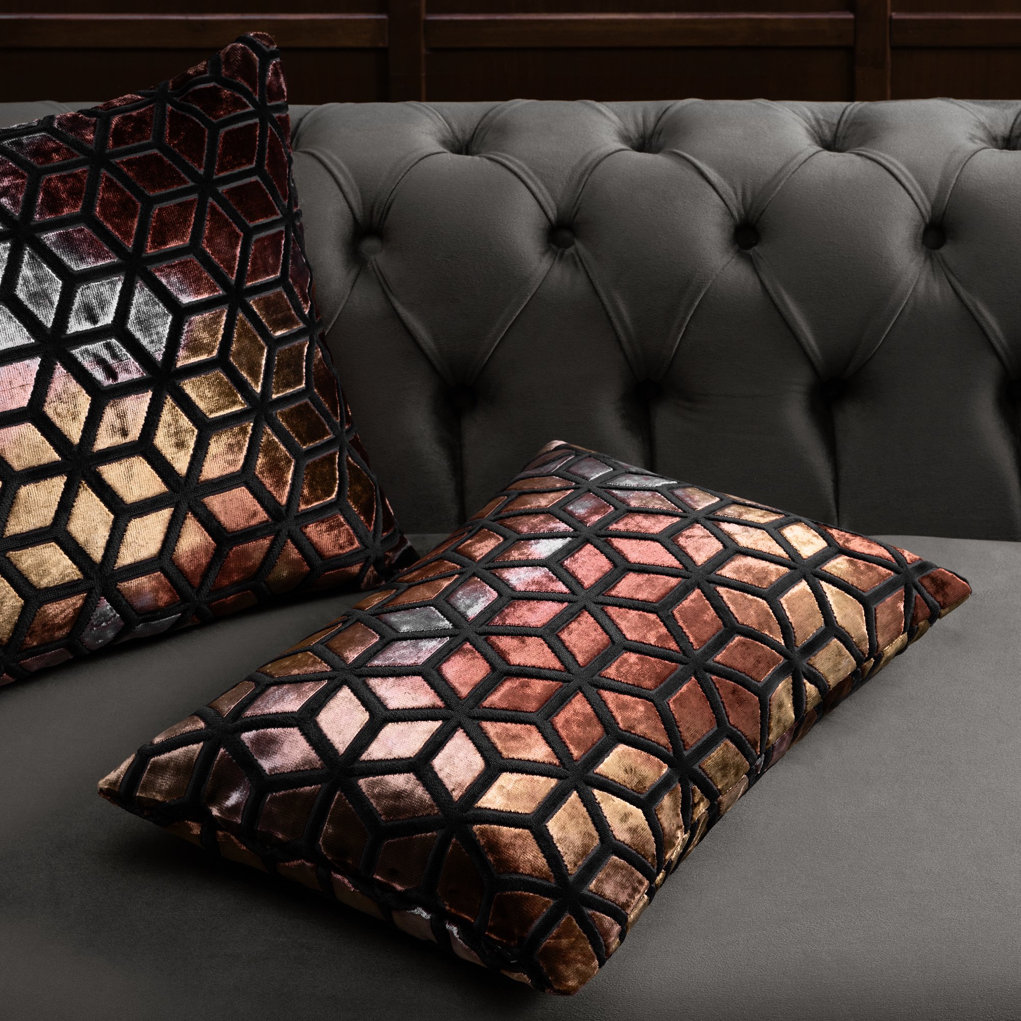 Подушка декоративная Togas Пилари оранжевый 37х47 см 3569₽