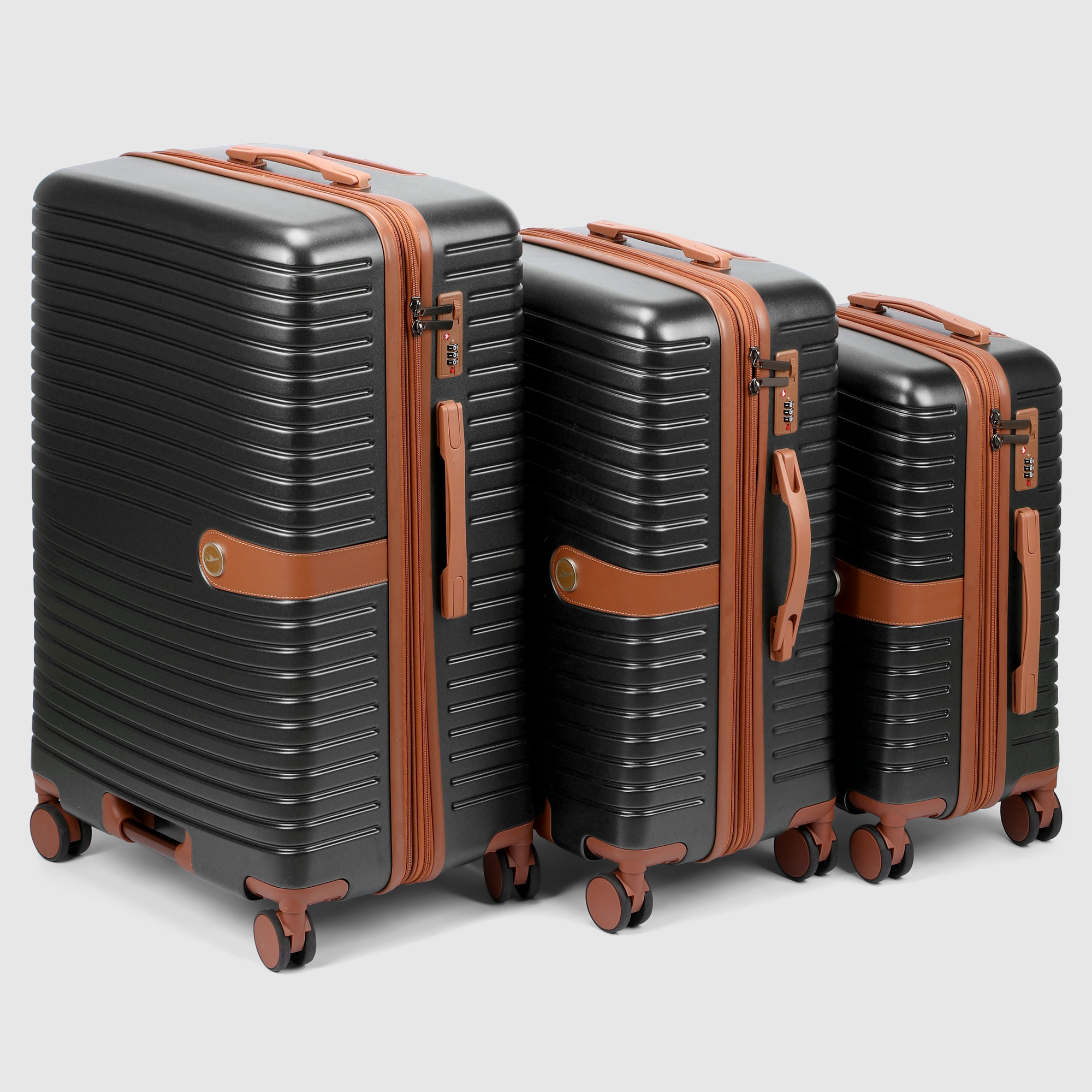 Набор чемоданов Smarter Luggage 3 размеров: 20, 24,28, черный