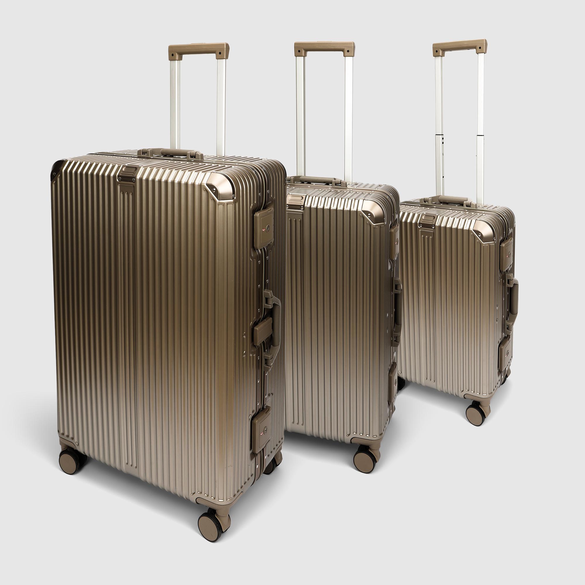 Набор чемоданов Smarter Luggage 3 размеров 20 2428 шампань 23990₽