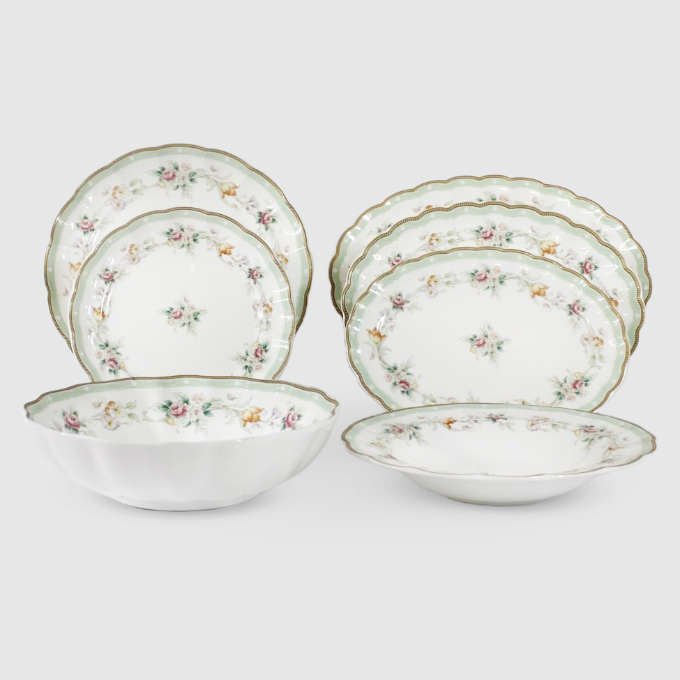 Набор столовый Hatori Freydis Флориана 3а 621 блюдо круглое 57999₽