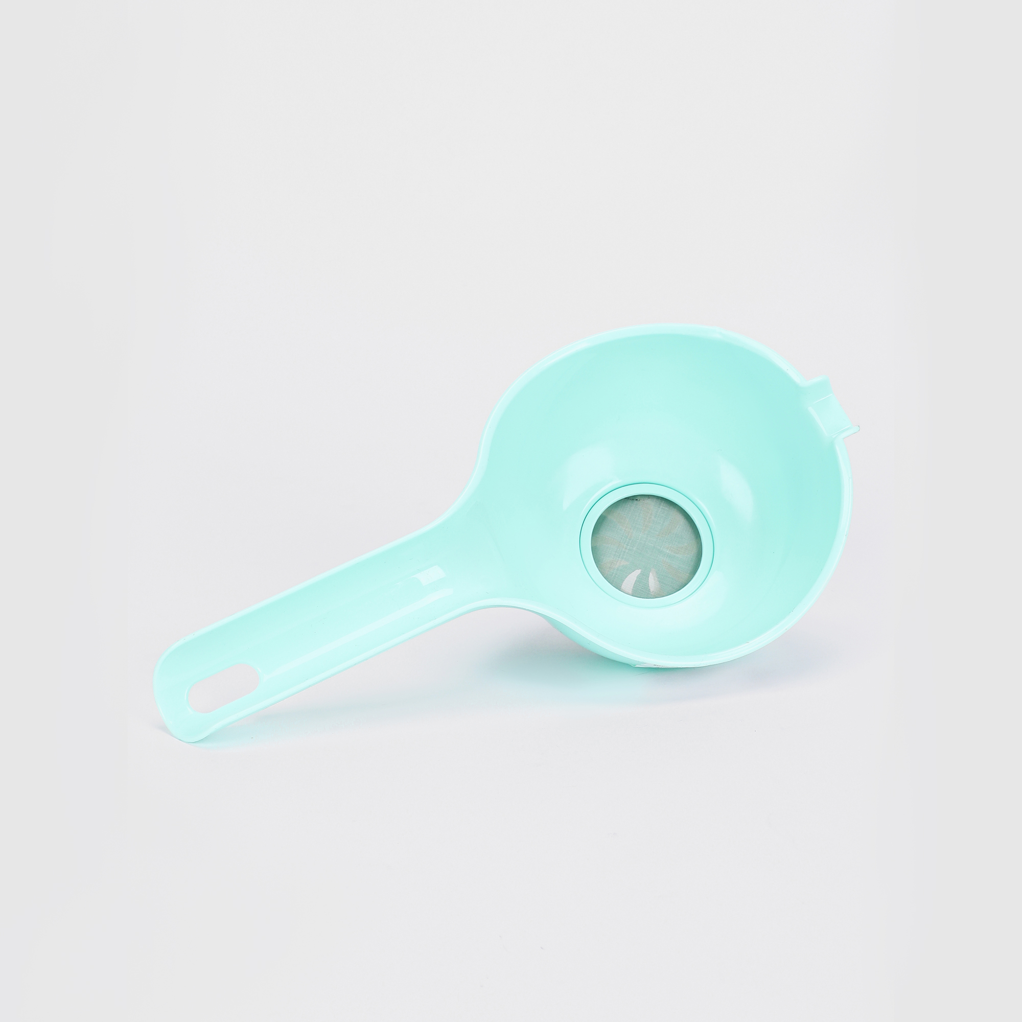 Воронка Urve Plastic с ручкой