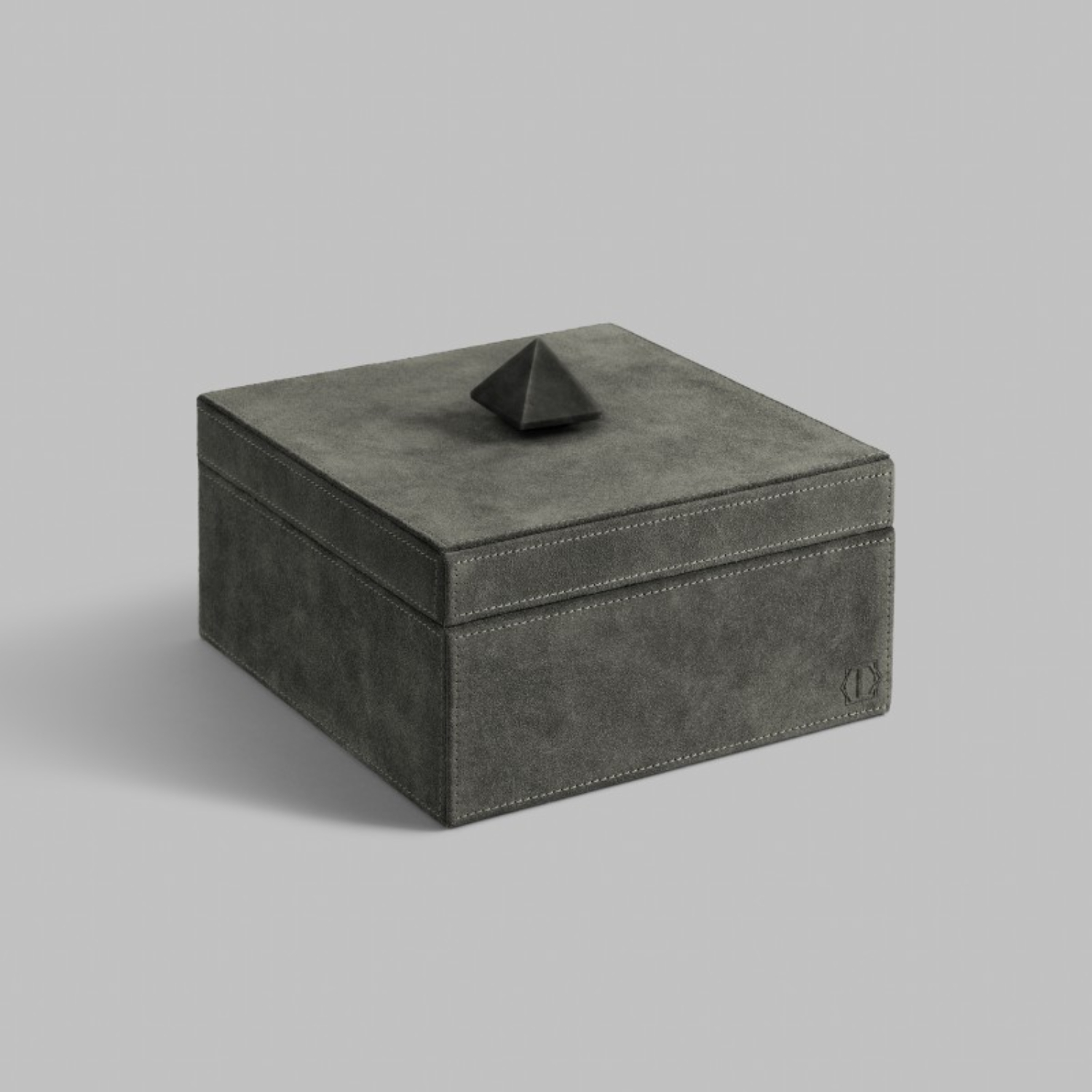 Шкатулка Togas Мелонно т-серая 20x20x10 см