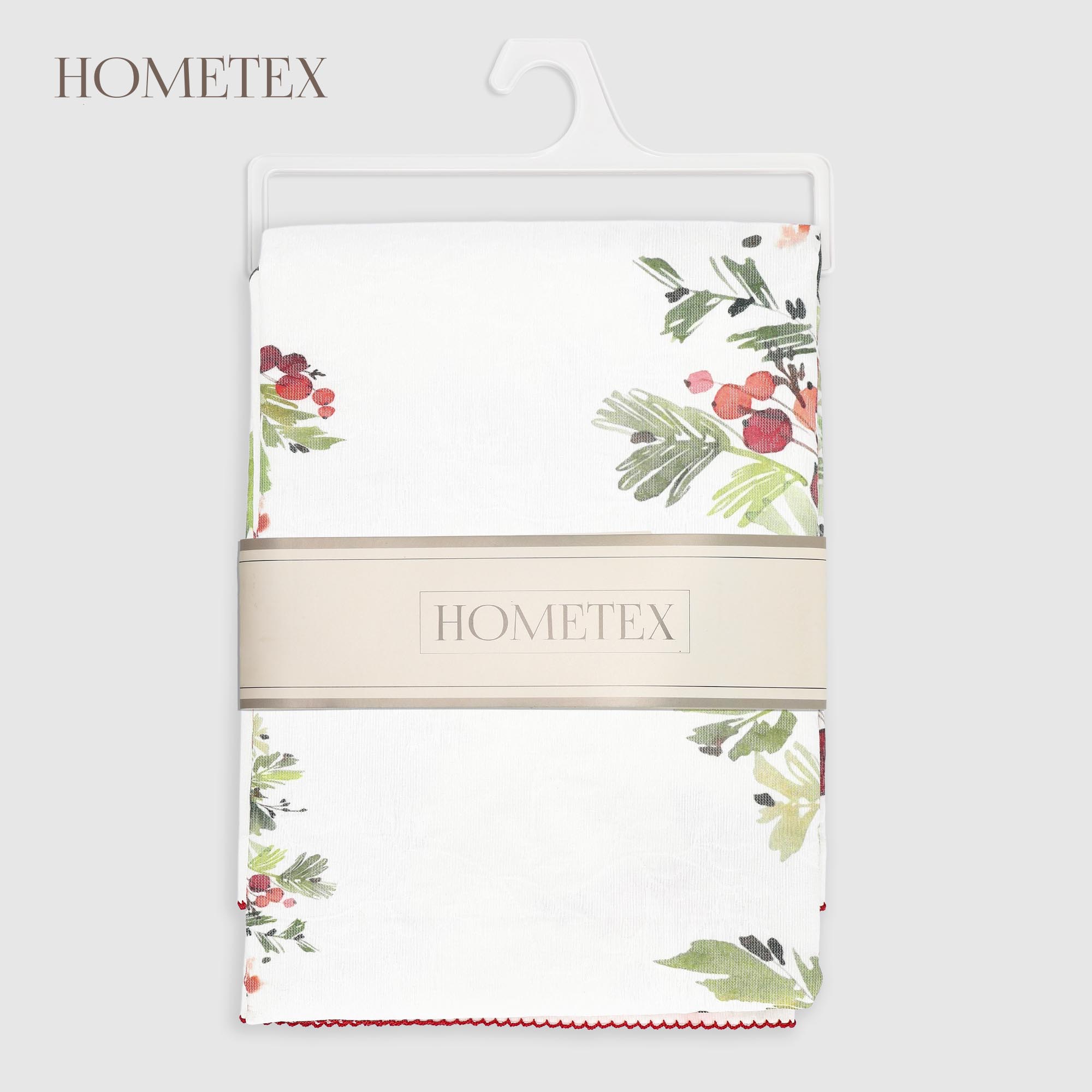 Скатерть Hometex зимние ягоды хлопокполиэстер 140х300 см 2990₽