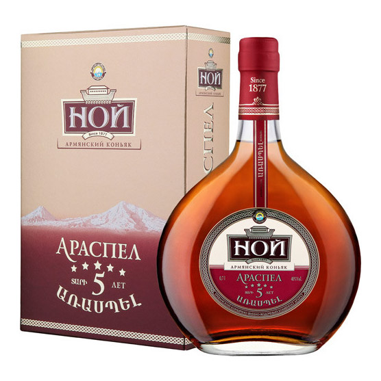 

Коньяк Ной Араспел 5 звезд 2015 год 700 мл, Коньяк чистого;насыщенного янтарного цвета с золотистыми отблесками.