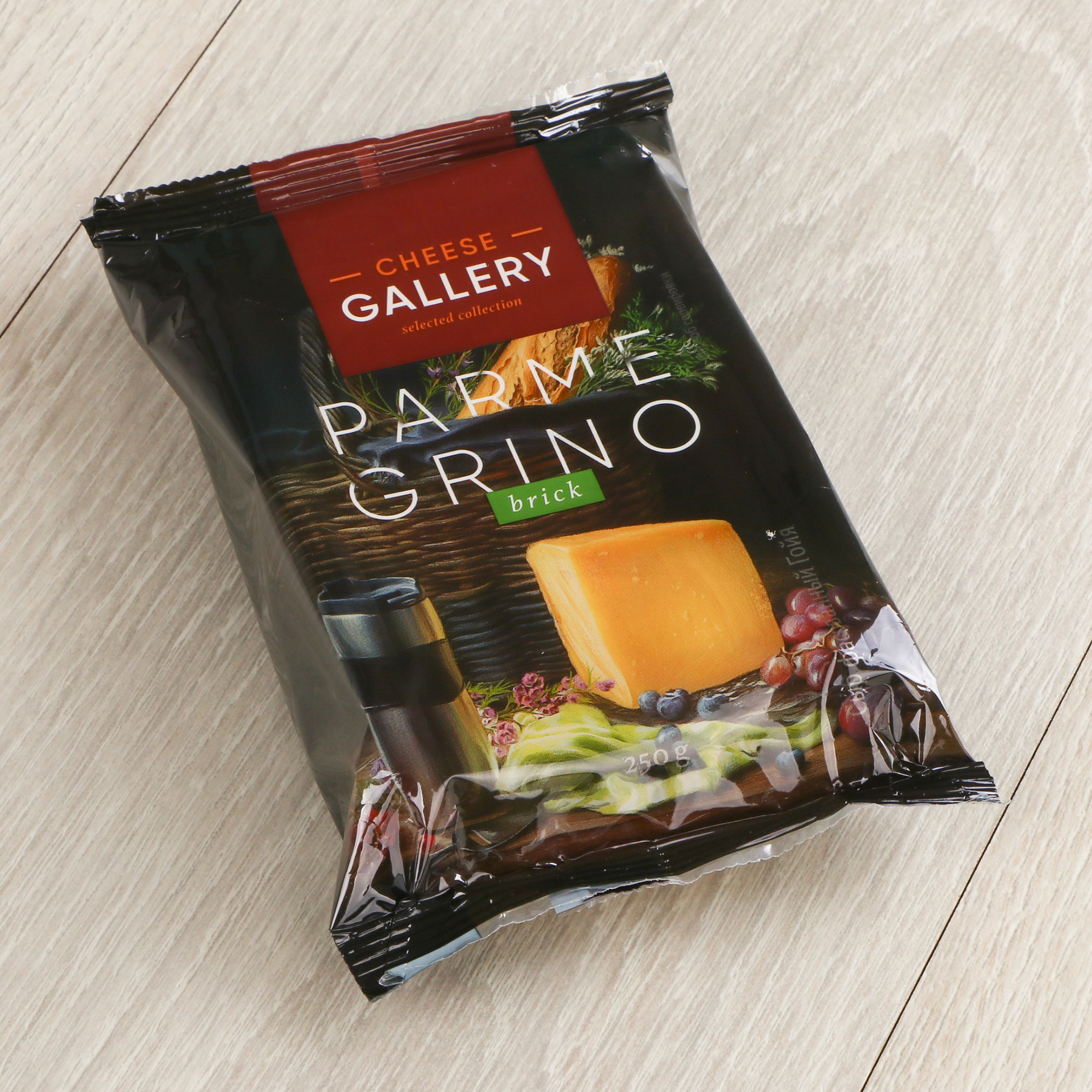 

Сыр Cheese Gallery Parmegrino 40% 250 г