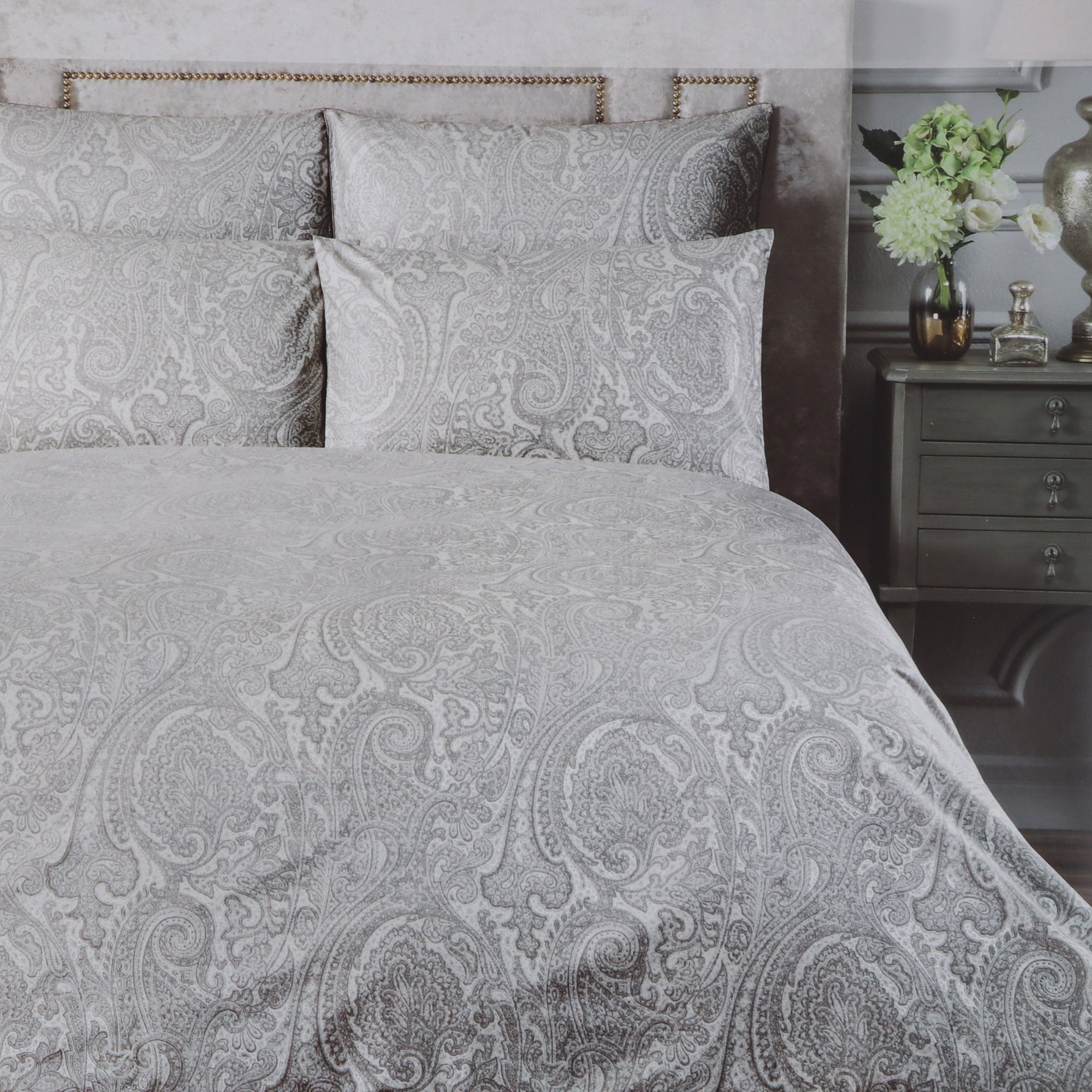 

Постельный комплект Togas Сильвер семейный