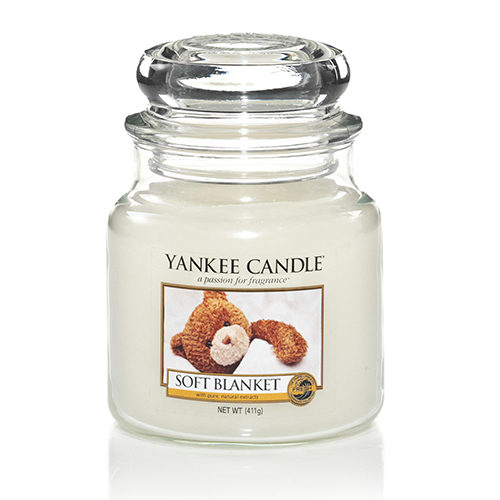 фото Ароматическая свеча yankee candle средняя мягкое одеяло 411 г