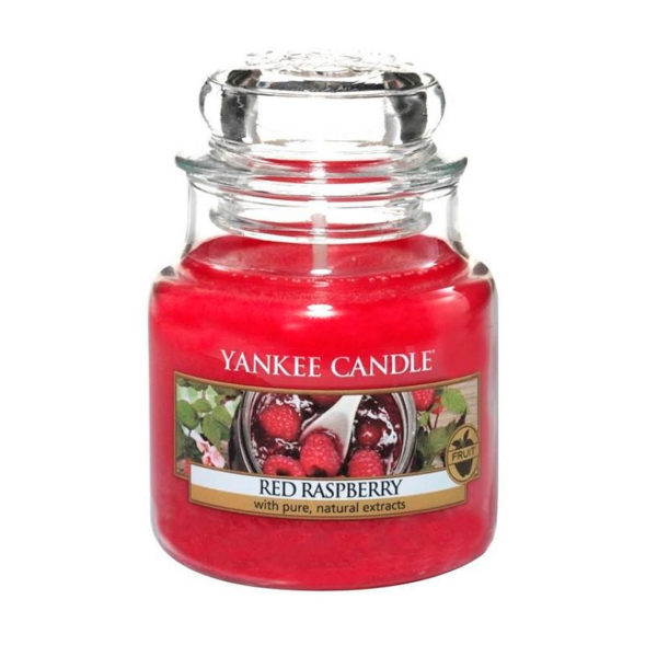 фото Ароматическая свеча yankee candle маленькая красная малина 104 г