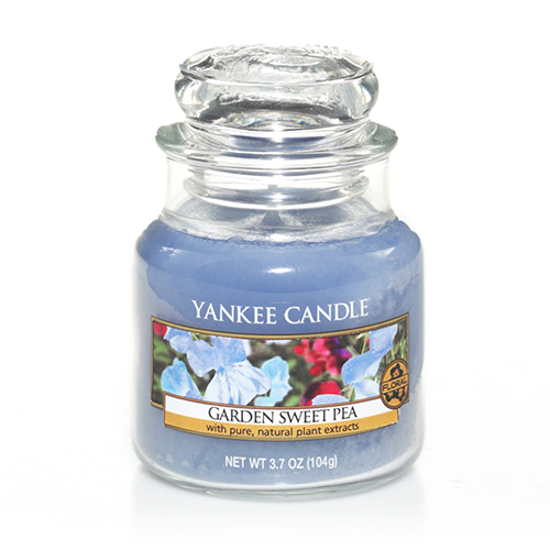 фото Ароматическая свеча yankee candle маленькая садовый горошек 104 г