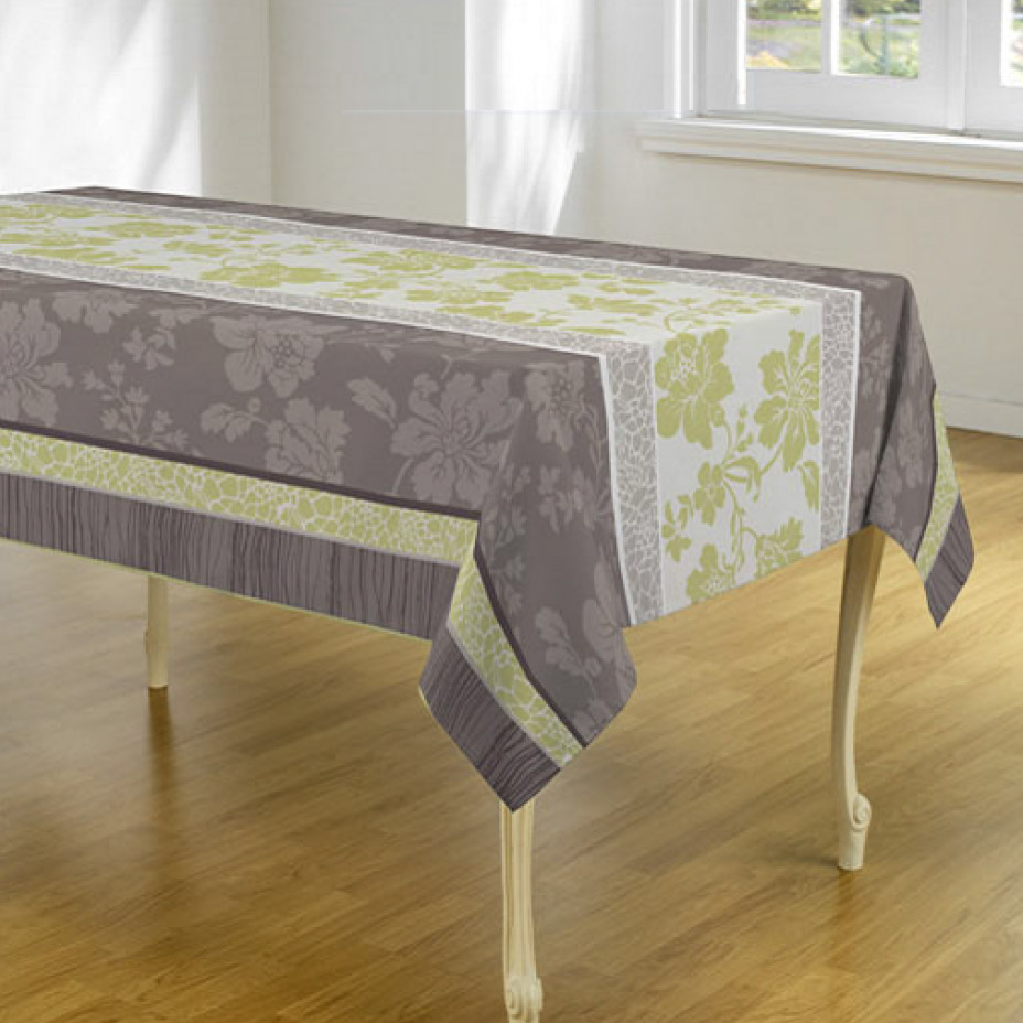 

Скатерть Fred Oliver Астильба 130х148 см