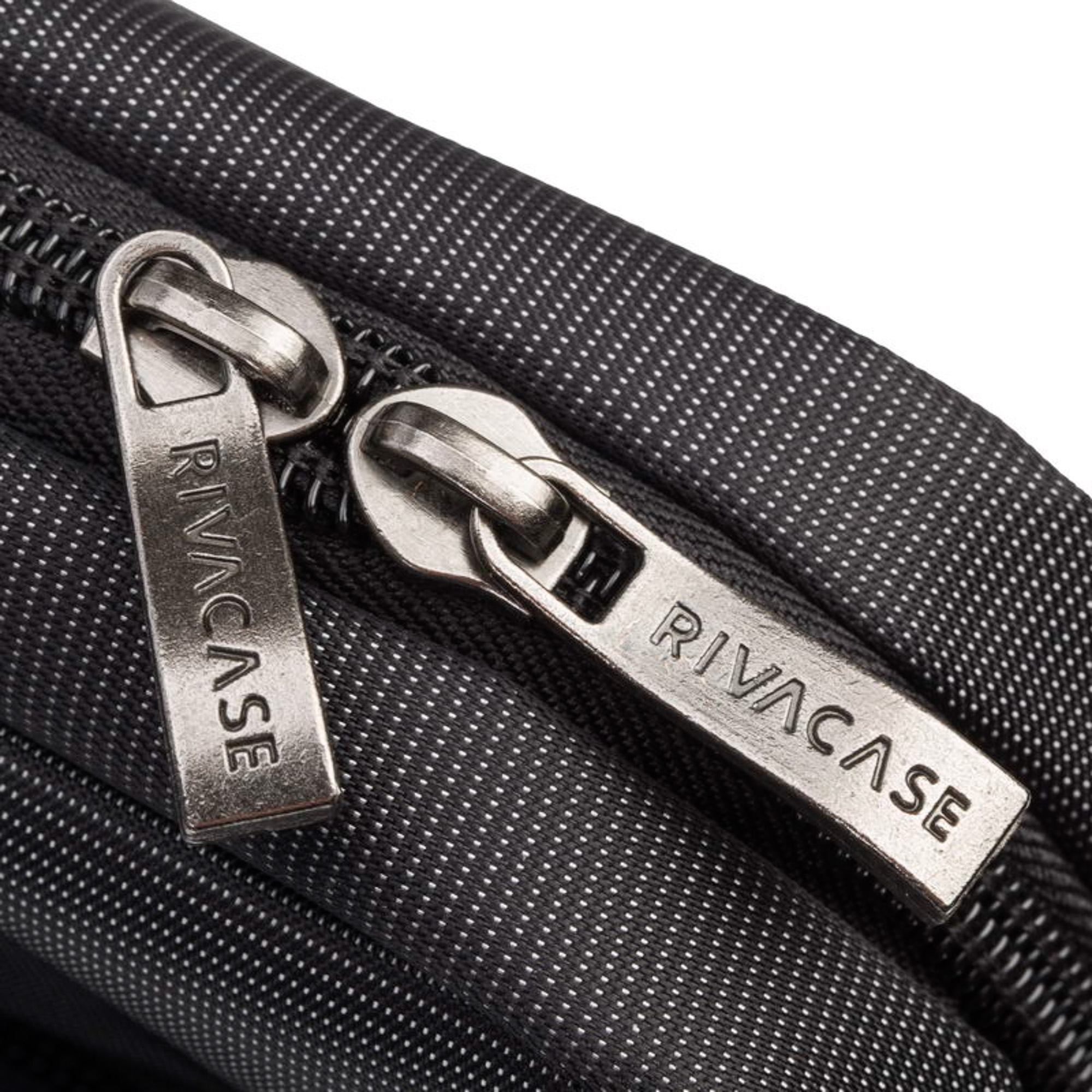 фото Сумка для ноутбука rivacase 8231 black