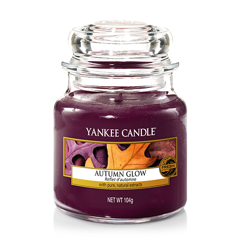 фото Ароматическая свеча yankee candle маленькая очарование осени 104 г