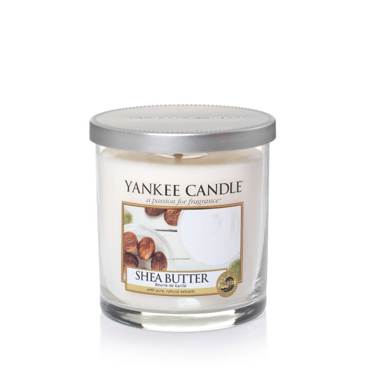 

Ароматическая свеча в стакане Yankee Candle Масло Ши (1349097E), Белый