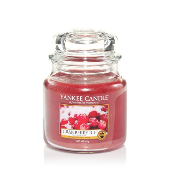 фото Аромасвеча в банке ср.клюква со льдом yankee candle 1244597e