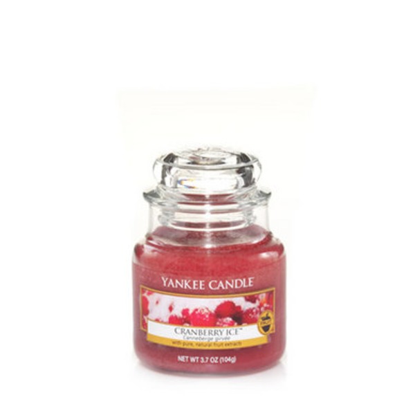 фото Ароматическая свеча yankee candle маленькая клюква со льдом 104 г