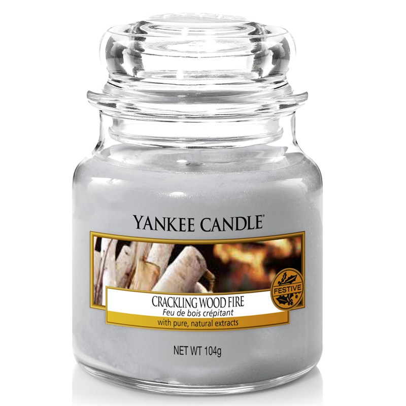 фото Аромасвеча в банке малая yankee candle у камина