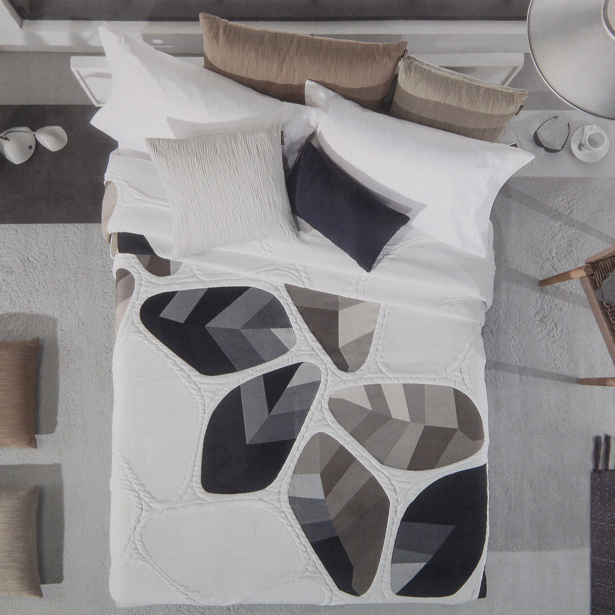 

Покрывало Manterol geo 235х270