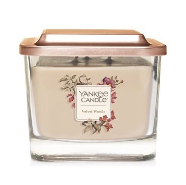 фото Свеча ароматическая yankee candle elevation бархатный лес