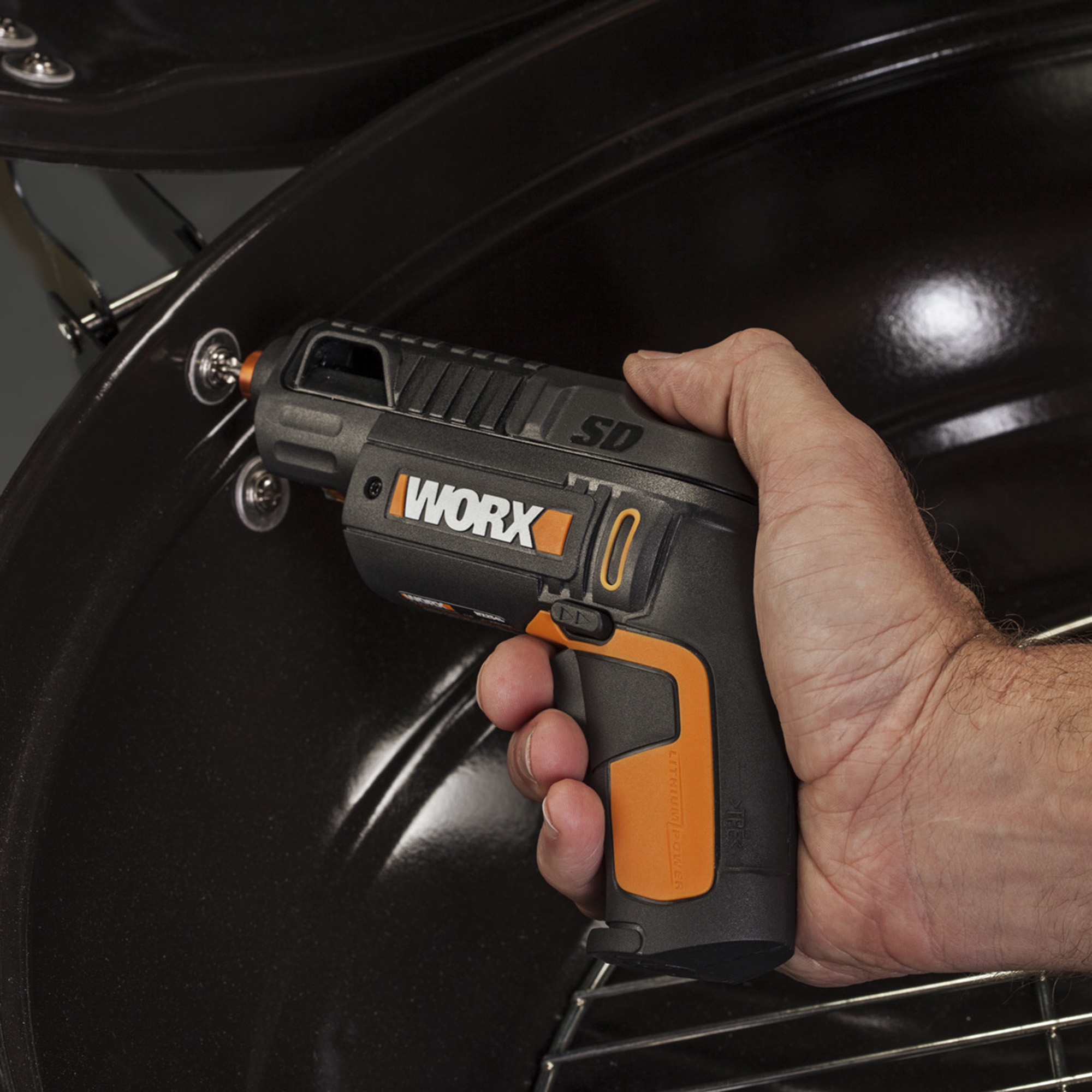 Отвертка аккумуляторная WORX WX2544