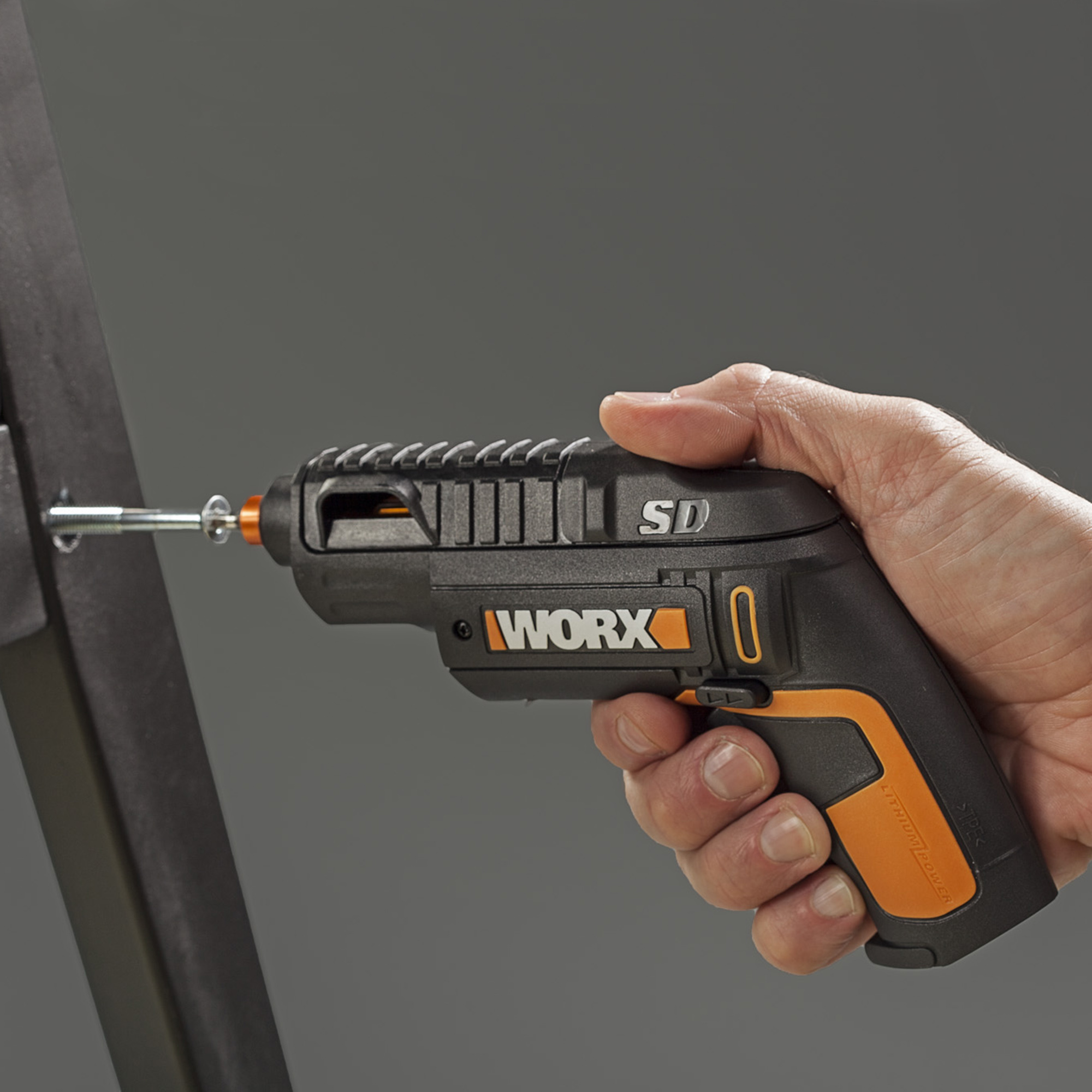 Отвертка аккумуляторная WORX WX2544