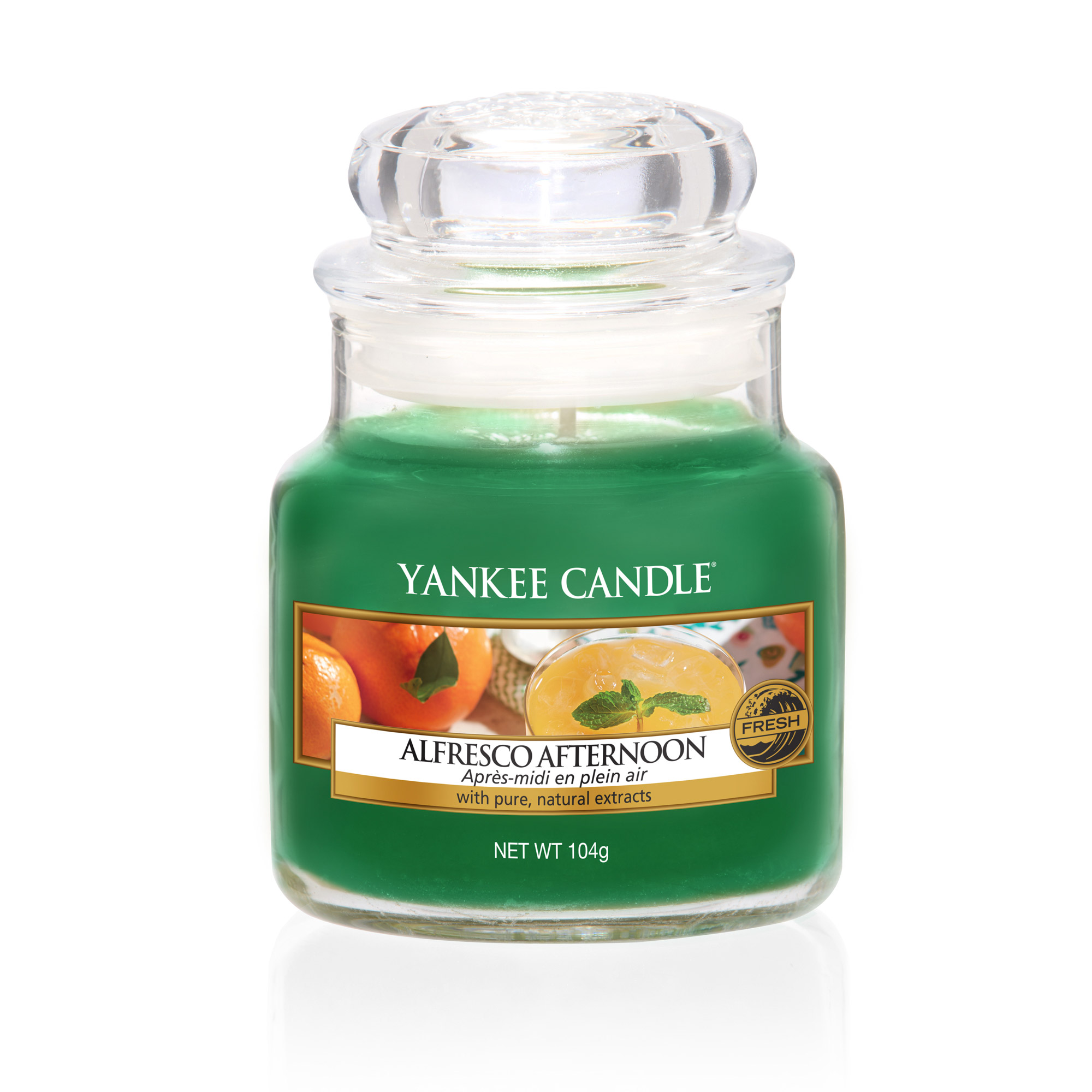 фото Аромасвеча yankee candle вечер на свежем воздухе 8 см