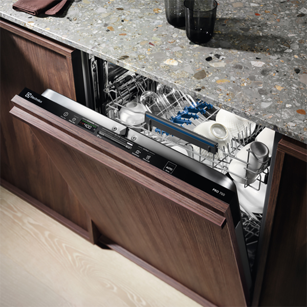 Посудомоечная машина Electrolux EEQ947200L, цвет черный - фото 7
