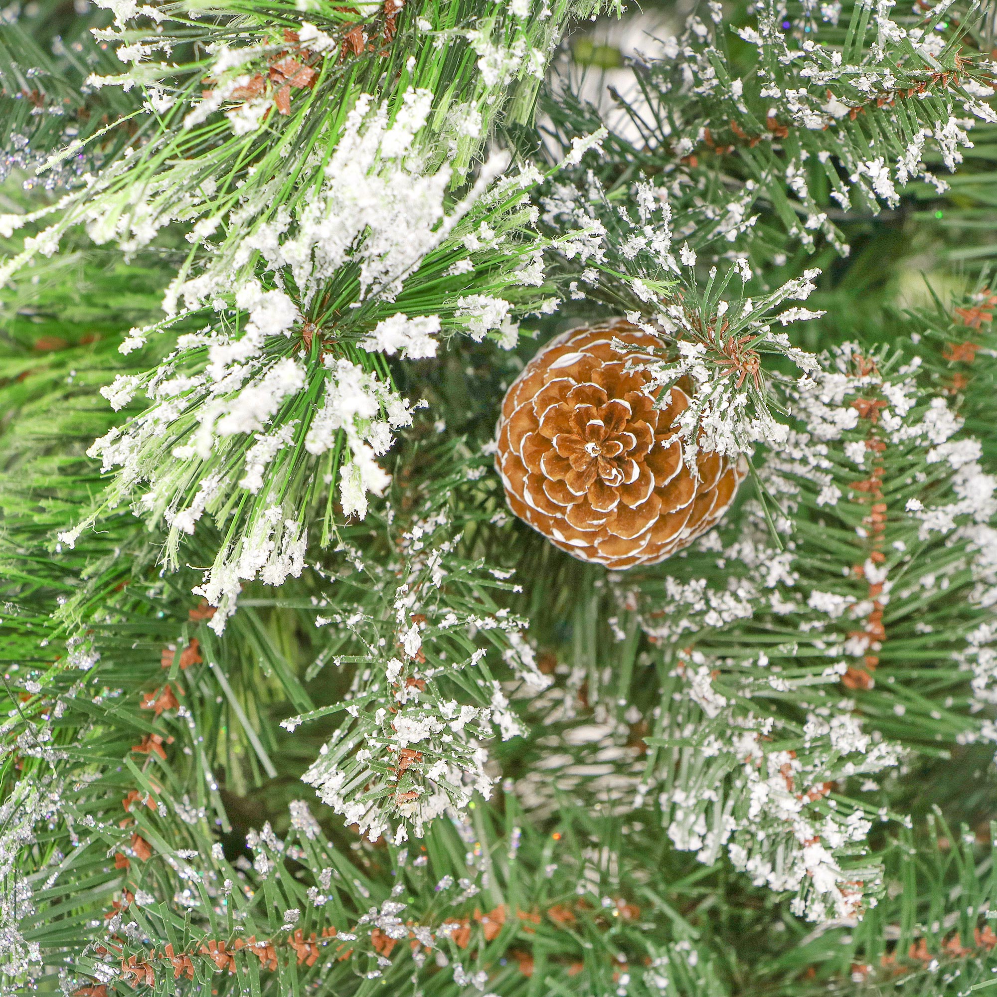 фото Ель новогодняя national tree bristleslim с шишками 225 см